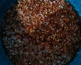 Foto langkah ke 1 dari resep Nasi Merah untuk Diet.