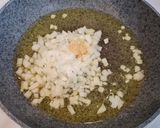 Foto del paso 2 de la receta: Fideuá de rabo de toro y champiñones