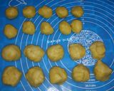 Foto langkah ke 4 dari resep Bolen Pisang Lilit.