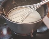 A picture of step 2 of 🌱 Vanilla Dessert Cream (Veggie).
