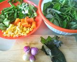 Foto langkah ke 1 dari resep Sayur Bening Bayam.