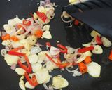 Foto langkah ke 3 dari resep Tumis Tahu Tempe Simpel.