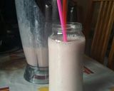 Foto del paso 4 de la receta: Batido de fresa, plátano y nueces