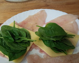 Foto del paso 3 de la receta: Rollitos de pollo rellenos de espinaca fresca y queso vegano