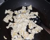 Foto langkah ke 1 dari resep Egg Mayo Sandwich.