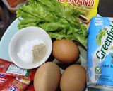Foto langkah ke 1 dari resep Roti John Kreasi Roti Tawar.