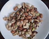 Hình bước làm 2 của món Nougat (hay còn gọi là kẹo hạnh phúc)