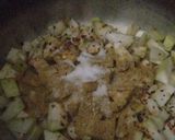 A picture of step 1 of Shahi lauki.