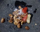 Foto langkah ke 2 dari resep 04. Rujak Petis (Seadanya Bahan).