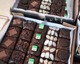 Foto langkah ke 5 dari resep Brownies Shiny Crust.