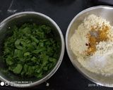 A picture of step 2 of Authentic spinach pakoda kadhi.