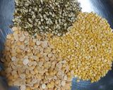 A picture of step 1 of Vegetable Dalia khichdi.