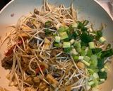 Foto langkah ke 3 dari resep Tauge Favorit Keluarga.