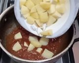 A picture of step 2 of Khatay Aloo With pasta 😉.