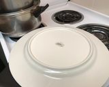 A picture of step 5 of Omerice (Egg over Rice).