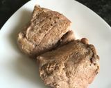 Foto del paso 1 de la receta: Coca de solomillo y cebolla