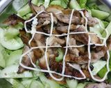Hình bước làm 3 của món Ức gà nướng salad gymer