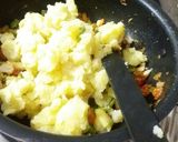 A picture of step 1 of Pull apart bhaji pav.