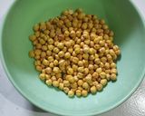 A picture of step 1 of Gud Chana -- Immunity booster.