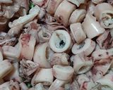 Foto langkah ke 1 dari resep Tumis Cumi Asin Cabe.