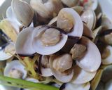 Hình bước làm 5 của món Nghêu hấp sả chanh