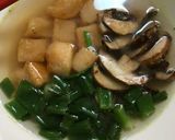 Foto del paso 4 de la receta: Misoshiru: sopa de miso (pasta de soja fermentada) versión vegana