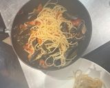 A picture of step 11 of Spaghetti of tomato and mussels.