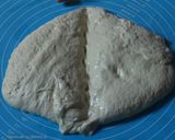 Foto langkah ke 4 dari resep Focaccia Garden.