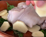 Foto del paso 2 de la receta: Codillo de cerdo al horno