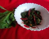 A picture of step 4 of Kashmiri palak.