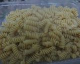 Foto del paso 3 de la receta: Fideos integrales y pechugas de pollo con salsa de quinotos