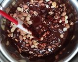 Foto langkah ke 3 dari resep Cokelat Kacang Sprinkle.