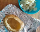 Foto del paso 5 de la receta: Papa horneada rellena de 3 quesos