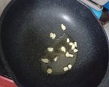 รูปขั้นตอนการทำที่ 3 ของ หน่อไม้ฝรั่งผัดหมูสับ