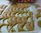 Foto langkah ke 6 dari resep 51. KUE KERING 3 BAHAN.