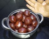 A picture of step 4 of Gulaab jamun First saher special 👌.