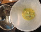 Cukkinikrémes spagetti mentával és citrommal/ Spaghetti con le zucchine recept fázis 4 fotója
