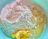 Foto langkah ke 2 dari resep Roti Empuk Mudah.
