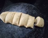 A picture of step 4 of Instant Masala Kachori.