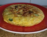 A picture of step 4 of Spanish Potato and Zucchini Omelette.