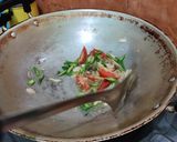 Foto langkah ke 2 dari resep Ikan asin peda cabe ijo.