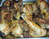 Foto del paso 3 de la receta: Muslos de pollo asados con costillas de cerdo con sabor a carbón