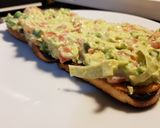 Foto del paso 4 de la receta: Huevo poche con guacamole