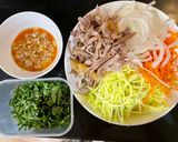 Hình bước làm 1 của món Gỏi đùi gà xoài xanh