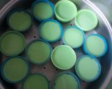 Foto langkah ke 3 dari resep Kue Lumpang Pandan.