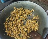 Foto langkah ke 5 dari resep Nasi Tutug Tempe Khas Sunda.