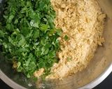મેથી નાં ઢેબરાં (Methi Dhebra Recipe In Gujarati) રેસીપી સ્ટેપ2ફોટો