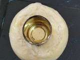 Rosca de Pascua rellena con crema pastelera y dulce de leche