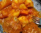 Foto del paso 11 de la receta: Estofado de albóndigas con papas y zapallo