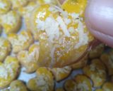 Foto langkah ke 4 dari resep Garlic Cheese Cookies.